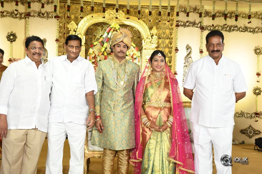 Celebs-at-C-Kalyan-Son-Wedding-Reception